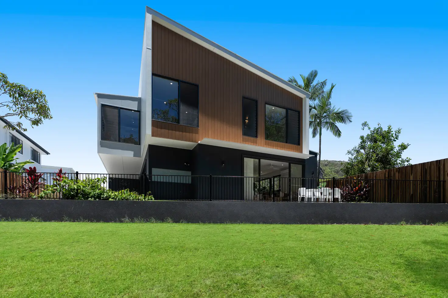 Main view of Homely unit listing, 7/8 Jarnahill Drive, Mount Coolum QLD 4573