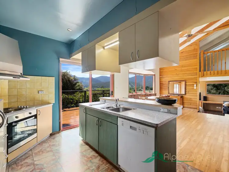 Fourth view of Homely house listing, 4 Reid Court, Tawonga South VIC 3698