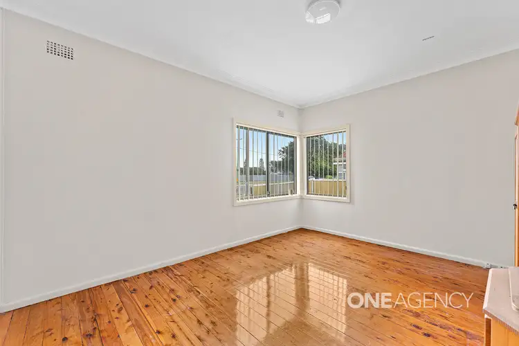 Fifth view of Homely unit listing, 1/163 Windang Road, Windang NSW 2528