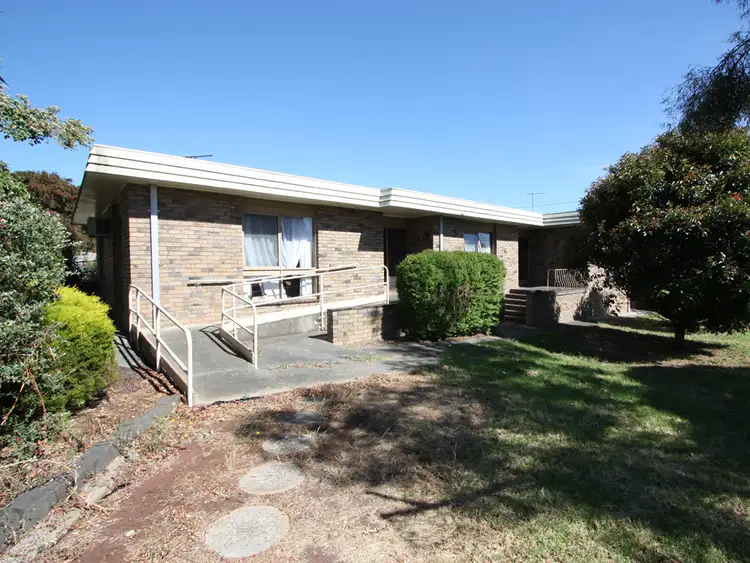 12 Mount Pleasant Road, Belmont VIC 3216