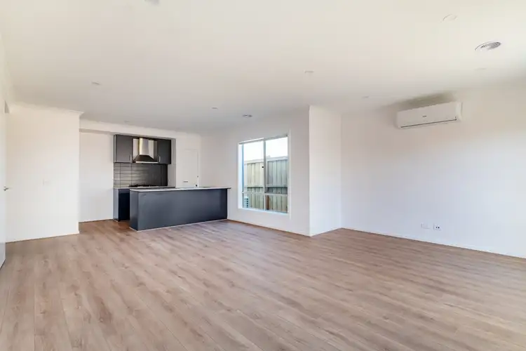 Second view of Homely house listing, 47 Rangeland Street, Mambourin VIC 3024