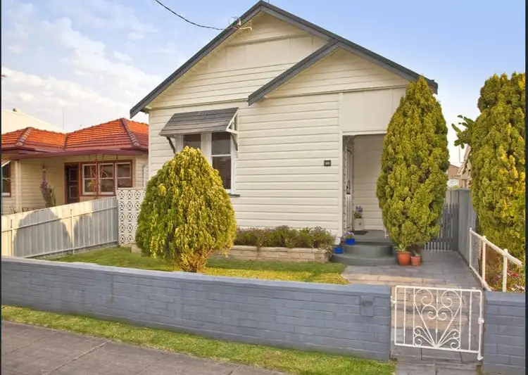 77 Braye Street, Mayfield NSW 2304