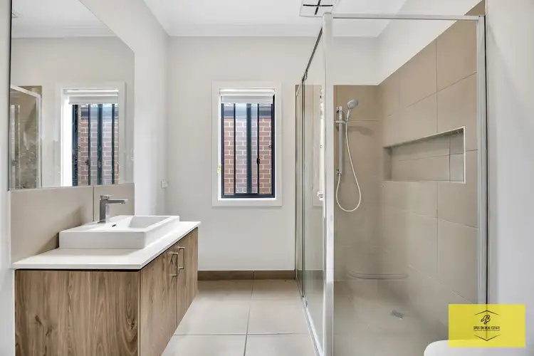 Fifth view of Homely house listing, 10 Bloodwood Street, Kalkallo VIC 3064