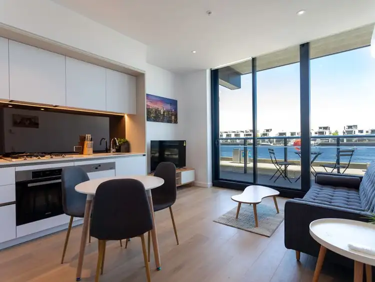 G04/915 Collins Street, Docklands VIC 3008