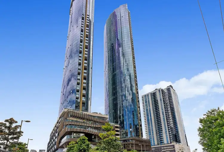 304/11 Bale Circuit, Southbank VIC 3006