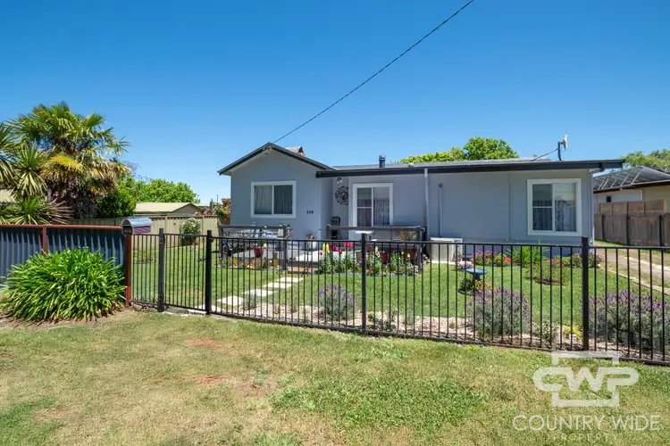 208 Sandon Street, South Guyra NSW 2365