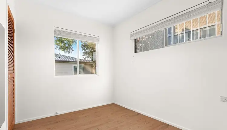 Fifth view of Homely unit listing, 4/62 Macquarie Street, St Lucia QLD 4067