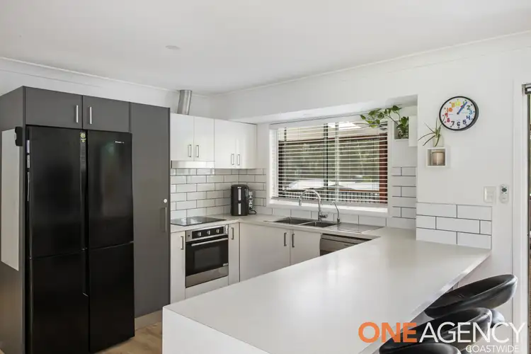 Second view of Homely house listing, 8 Kingfisher Place, Tumbi Umbi NSW 2261