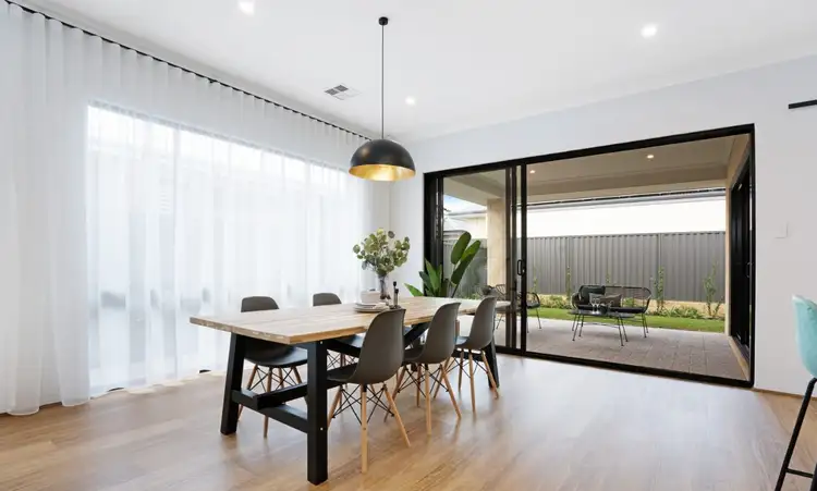 Fifth view of Homely house listing, 8 Entwistle Way, Aveley WA 6069