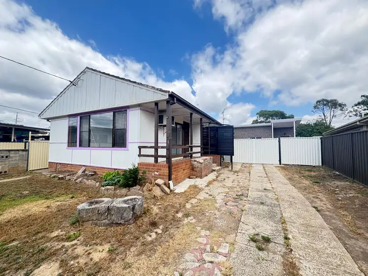 8 Havard Place, Ashcroft NSW 2168