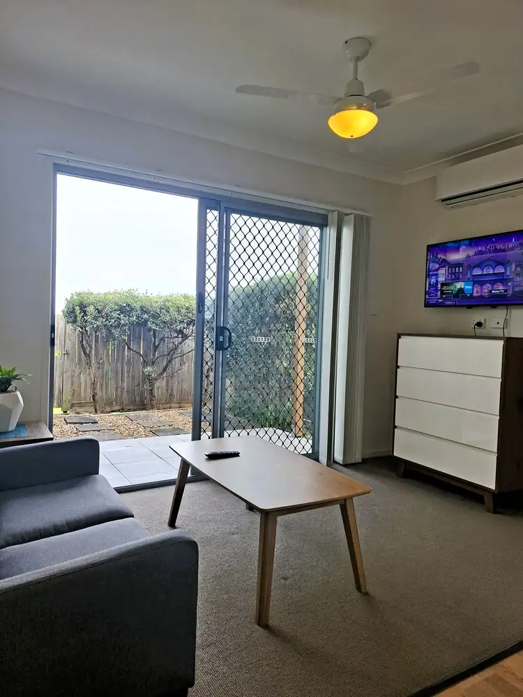 Fourth view of Homely unit listing, 2/11 Maurice Avenue, Salisbury QLD 4107