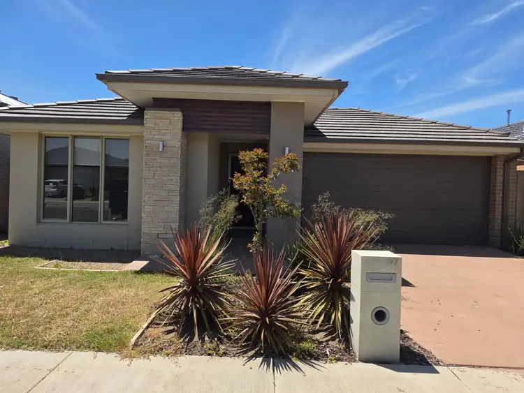 97 Inglenook Circuit, Armstrong Creek VIC 3217