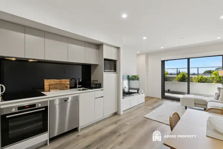 304/31 Rowe Avenue, Rivervale WA 6103