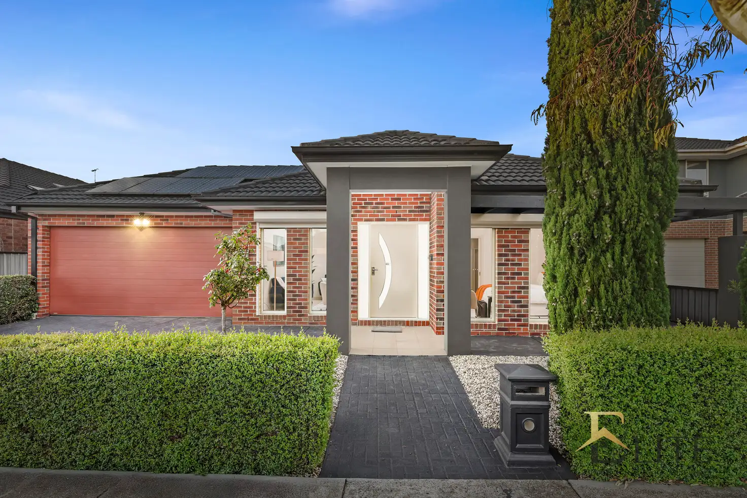 Main view of Homely house listing, 32 Middlesborough Drive, Craigieburn VIC 3064