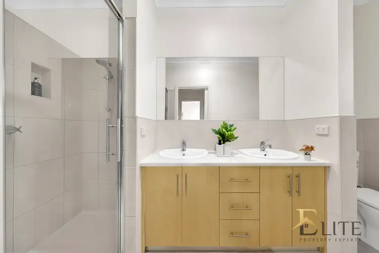 Fifth view of Homely house listing, 32 Middlesborough Drive, Craigieburn VIC 3064