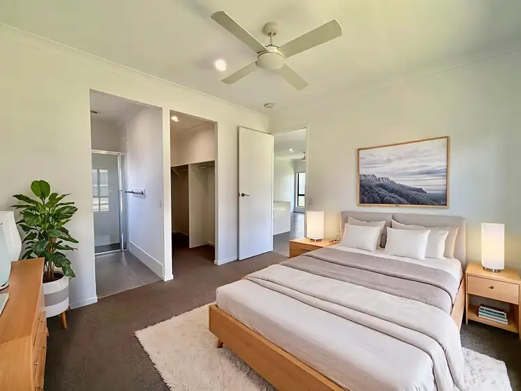 15 Davis Street, Coomera QLD 4209