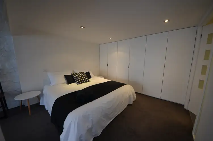 3R Julia Street, Portland VIC 3305