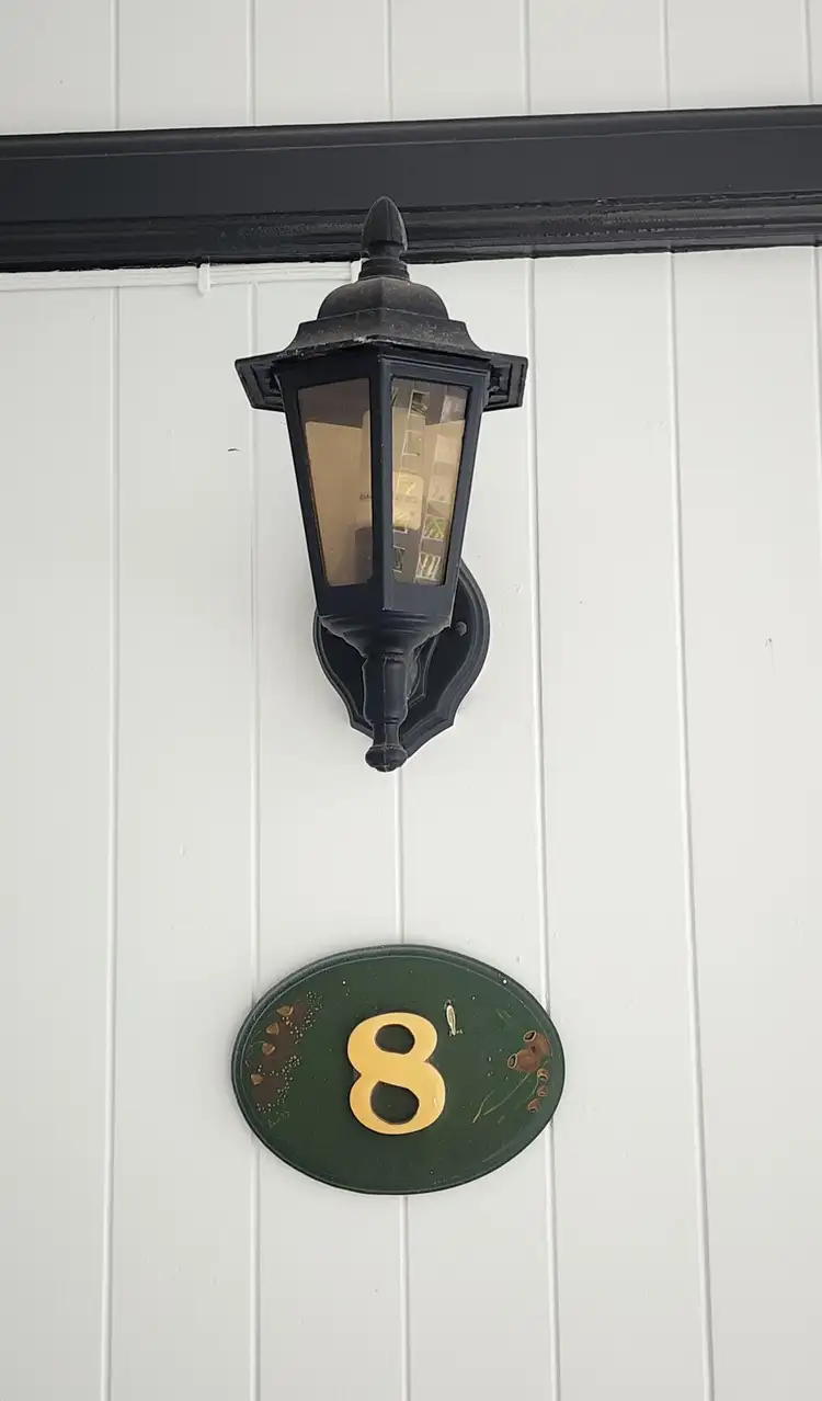 8 Barry Street, East Ipswich QLD 4305