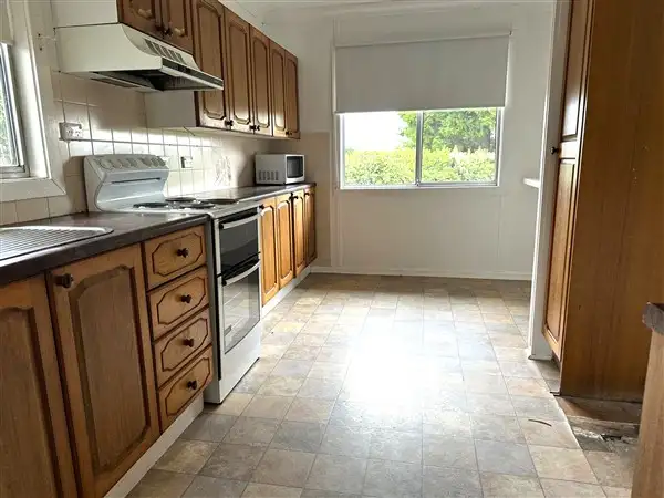 Sixth view of Homely house listing, 5 Malpas Street, Guyra NSW 2365