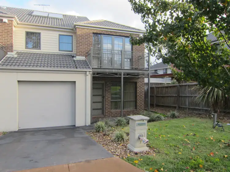 7 Taupo Court, South Morang VIC 3752