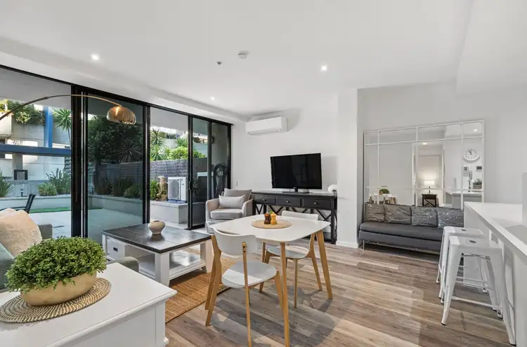 414/15 Caravel Lane, Docklands VIC 3008