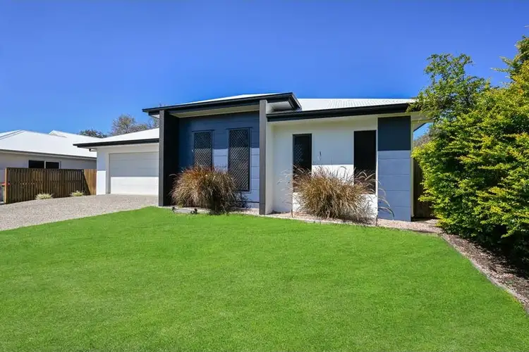 34 Dune Parade, Bushland Beach QLD 4818