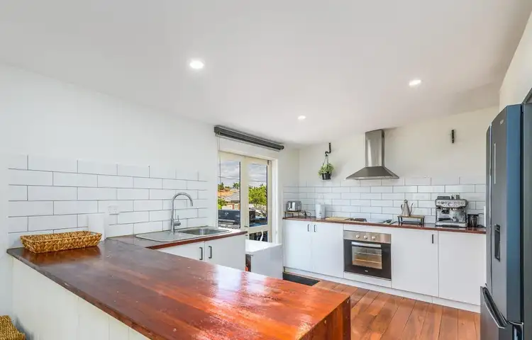 3/39 Madang Crescent, Runaway Bay QLD 4216