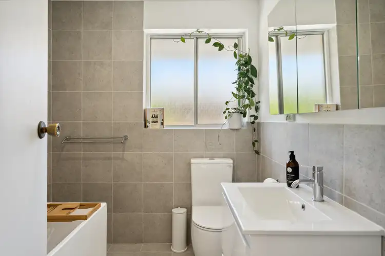 10/27 Wright Street, Henley Beach SA 5022