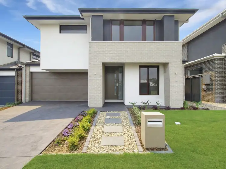 11 Delbridge Road, Oran Park NSW 2570