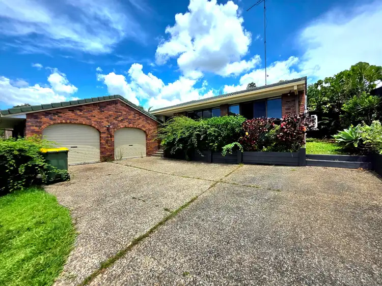3 Surrey Court, Helensvale QLD 4212