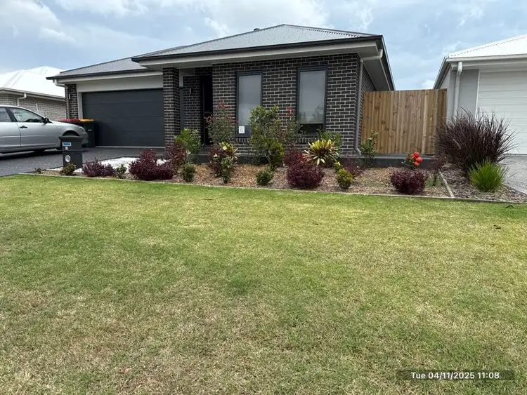 63 Dougan Street, Point Vernon QLD 4655