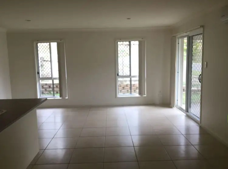 Fifth view of Homely semi-detached listing, 1/19 Murray Circuit, Upper Coomera QLD 4209