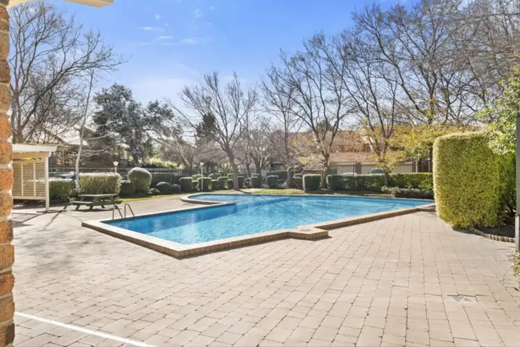 44 Jerrabomberra Avenue