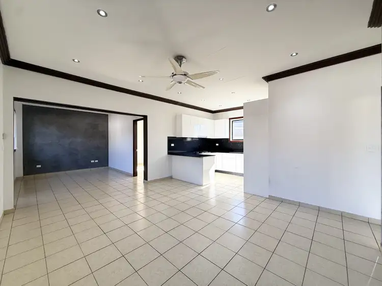 53 A McLean Street