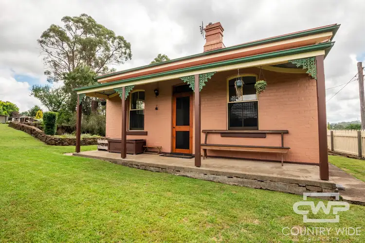 4 Oliver Street