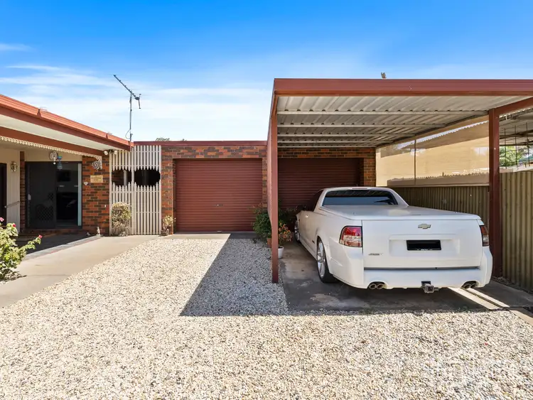 21 Hicks Street