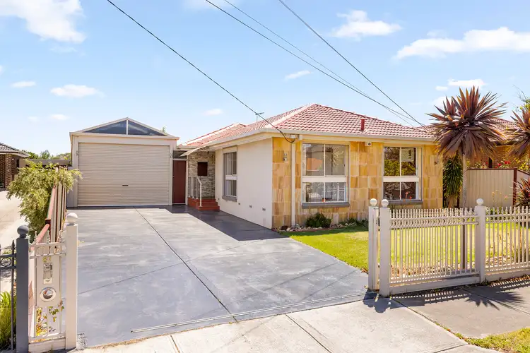 87 Tamar Drive