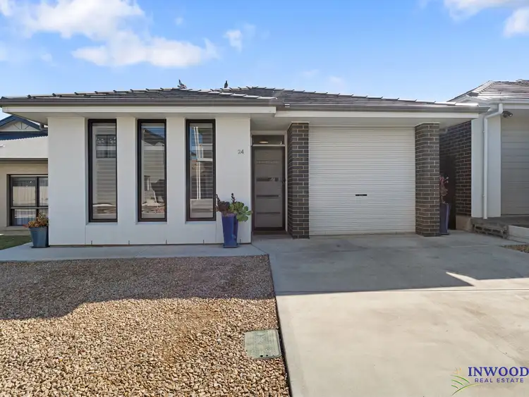 55 The Vines Drive