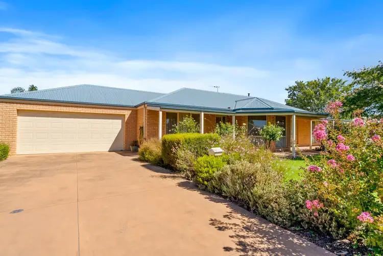 29 Nugget Fuller Drive