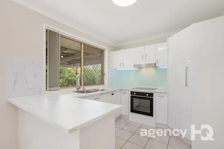 5 Chifley Drive
