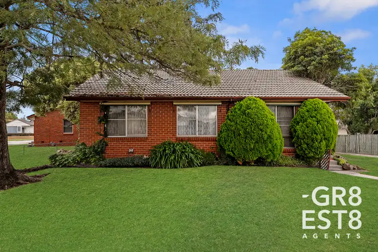 34 Liquidamber St