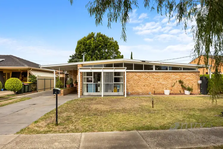 4 Wentworth Street