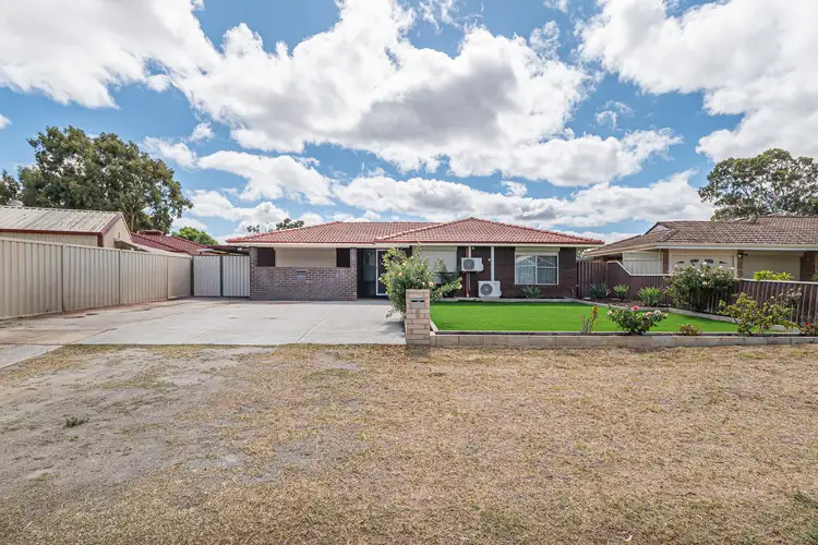 5 Oakajee Court