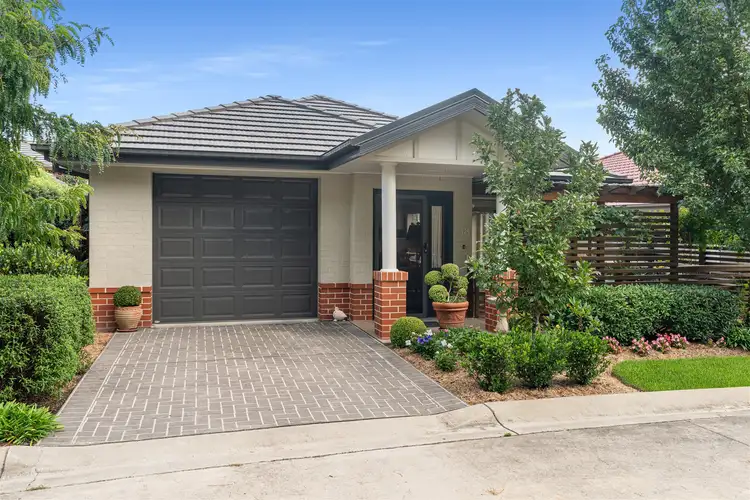 8 Wiseman Road