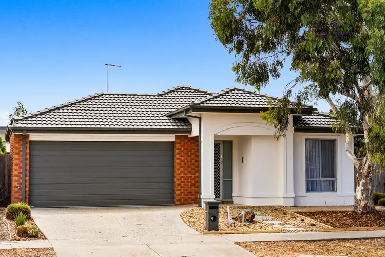 176 Warralily Boulevard