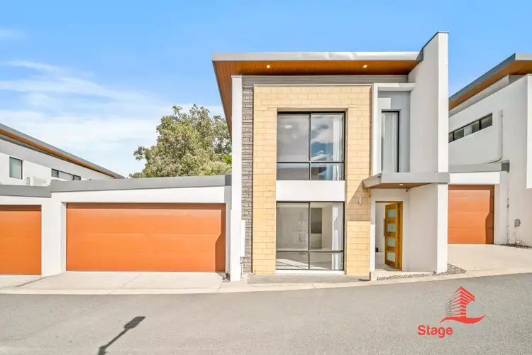 22 Rinaldo Crescent