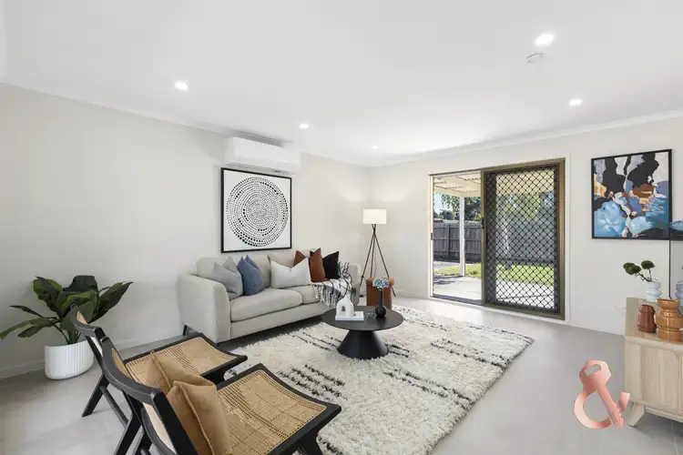 7 Magenta Court