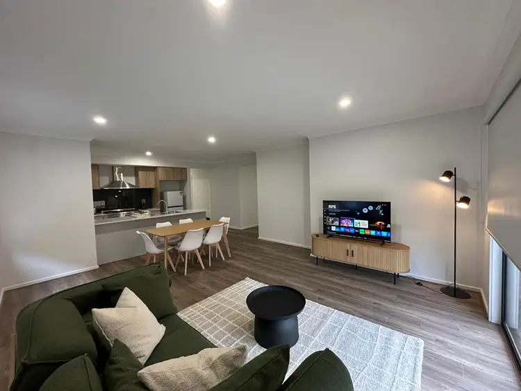 52 Dunphy Street