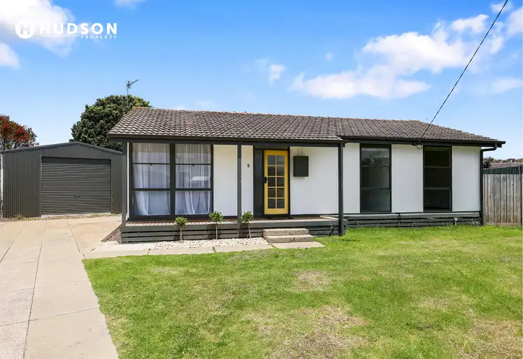 5 Hakea Court