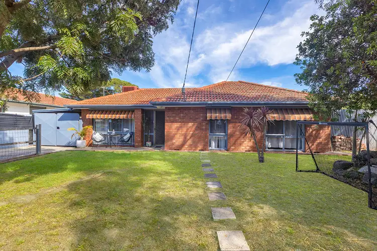 30 Bungower Road